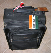 ireland_luggage_tag_on_luggage